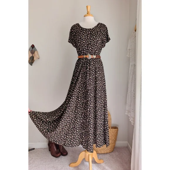 Vintage Black Floral Cinch Waist Flowy Maxi Length Dress - Picture 7 of 16